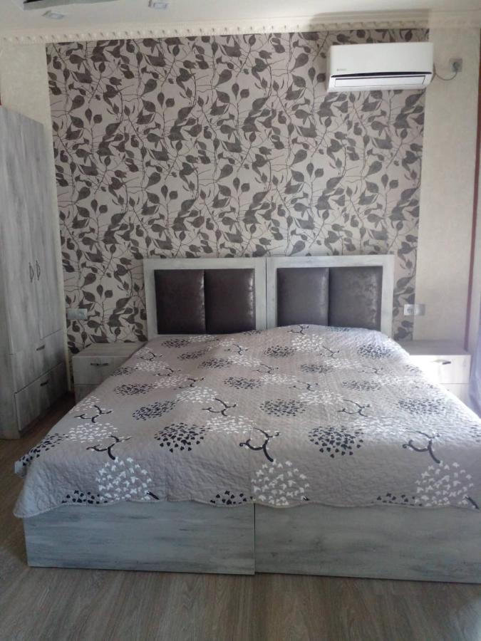 Guest House Uta Tbilisi ภายนอก รูปภาพ