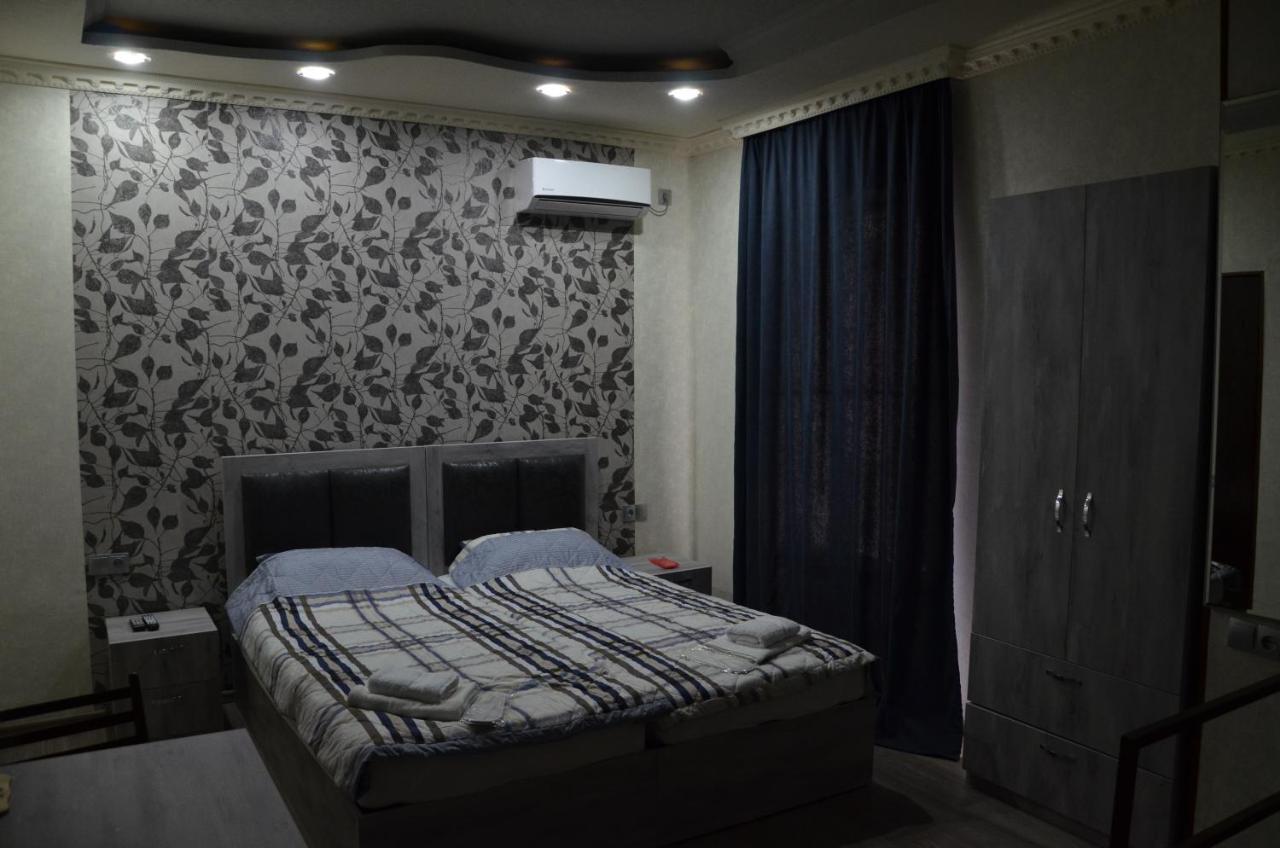 Guest House Uta Tbilisi ภายนอก รูปภาพ