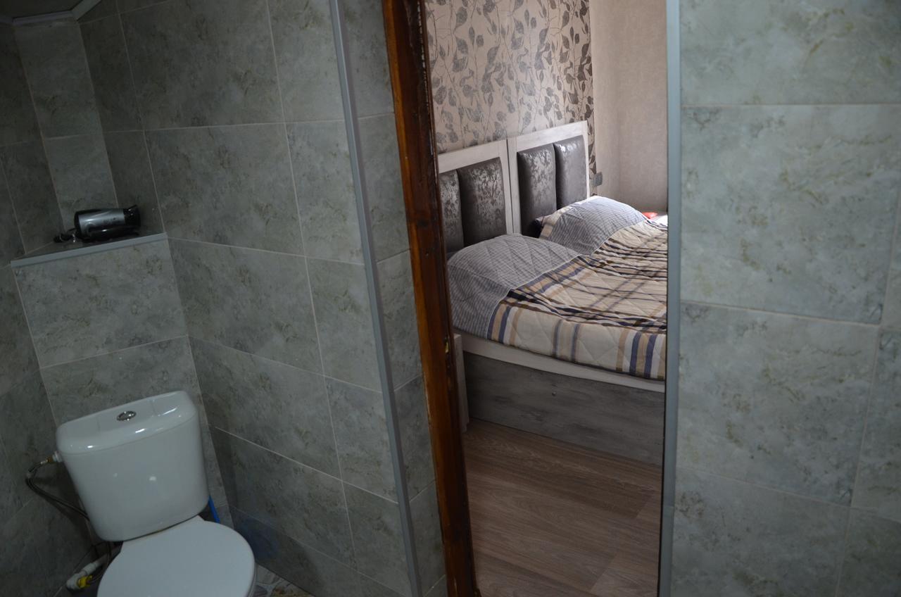 Guest House Uta Tbilisi ภายนอก รูปภาพ